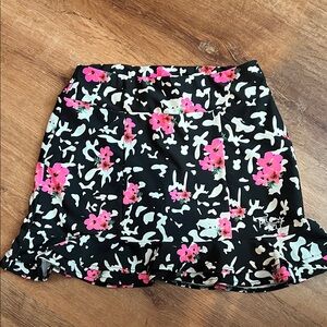 Tzu Tzu Black and Pink Floral Skort